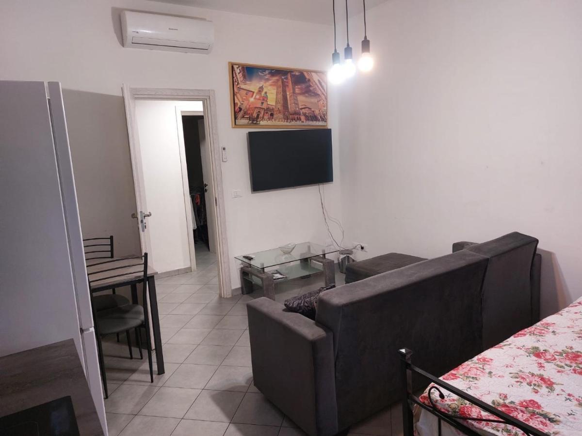 Borgo'S App Apartment Bologna Bagian luar foto